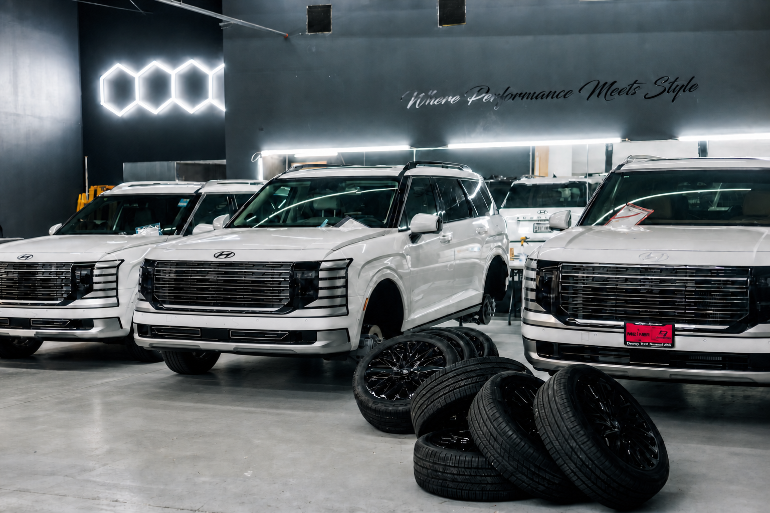 Hyundai Palisade SUVs receiving dealership blackout packages at Rennspec